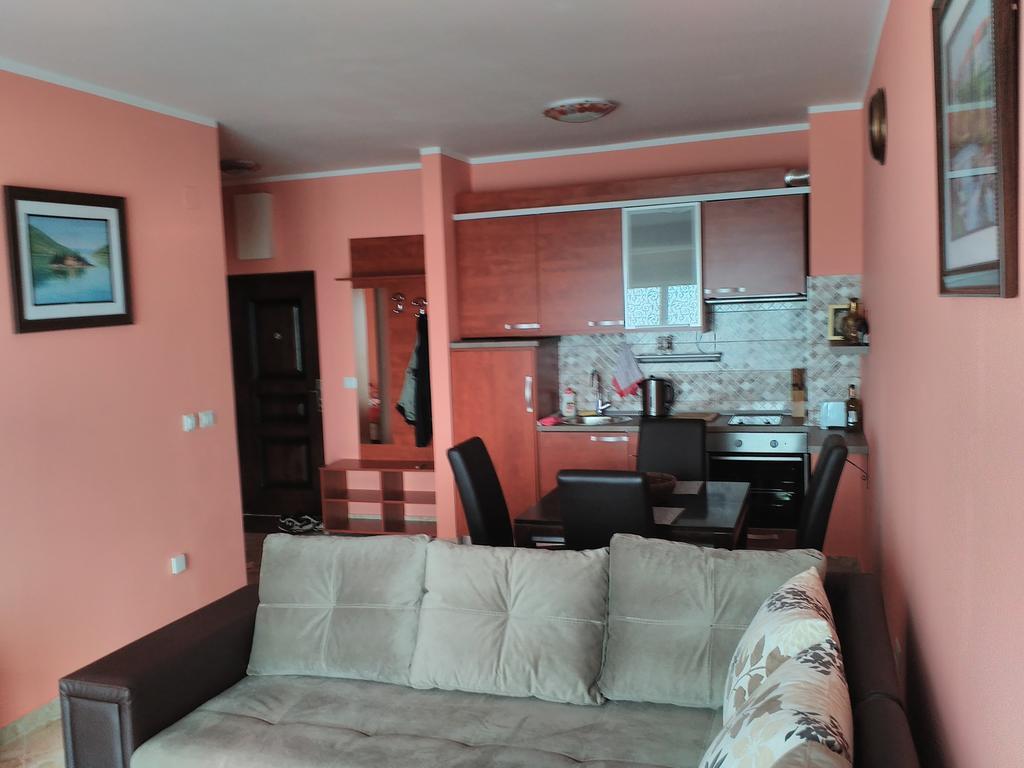 Apartment Sea Space Dobra Voda Kültér fotó