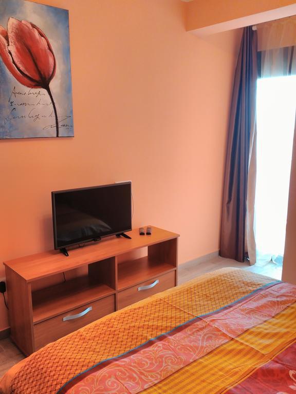 Apartment Sea Space Dobra Voda Kültér fotó