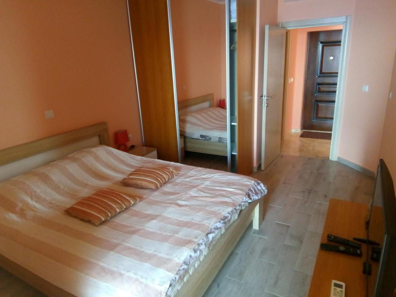 Apartment Sea Space Dobra Voda Kültér fotó